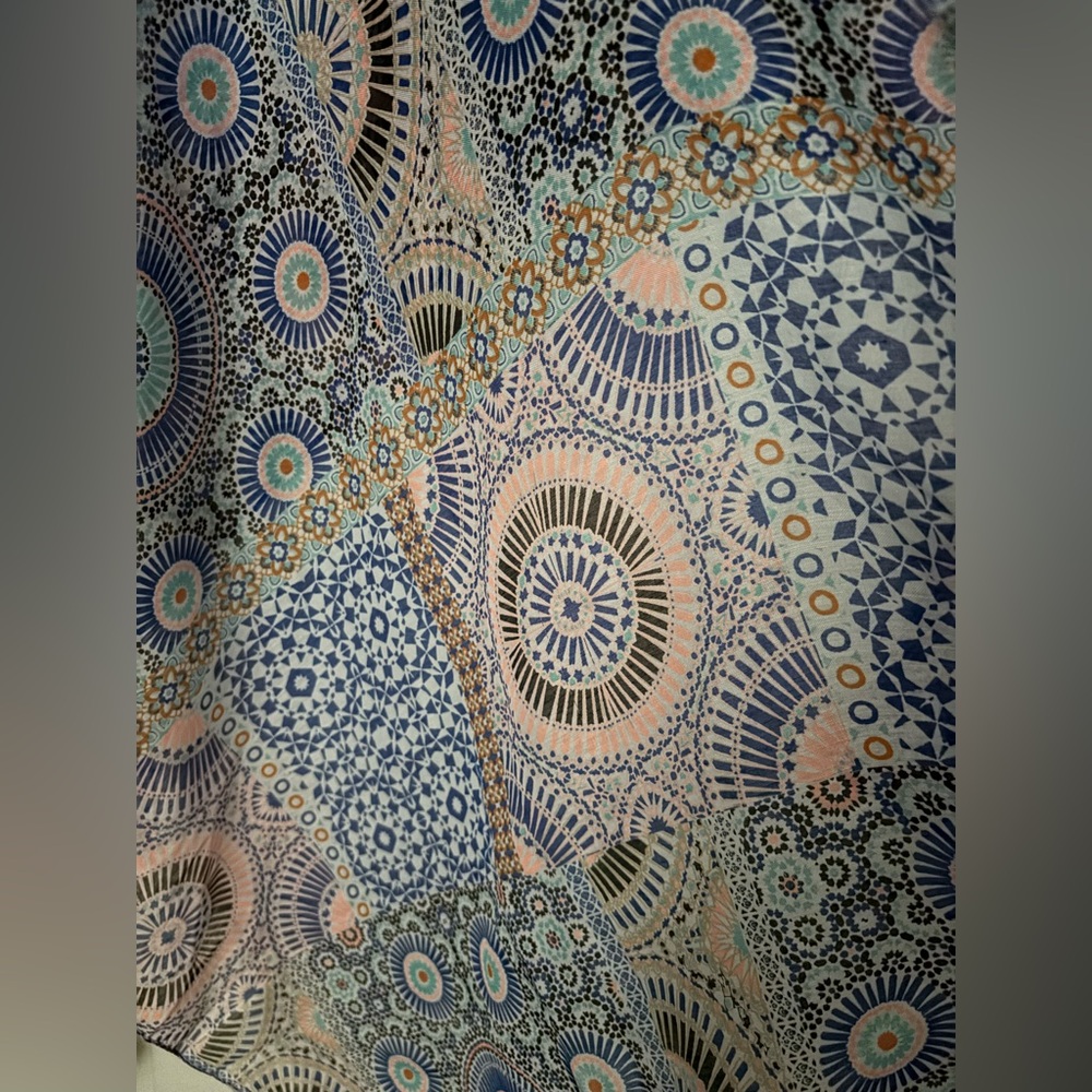 Colorful Geometric Patterned Scarf - Picture 3 of 3